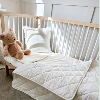 Midi Lit Bébé Évolutif avec matelas naturel | Hêtre Blanc