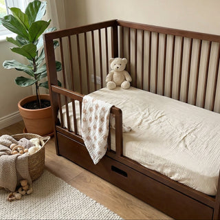 Mini Lit Bébé avec Tiroir | Noyer